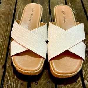 Lucky Brand Strappy Sandal-Size 8